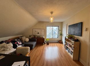11 Hawkins St #3, Somerville, MA 02143