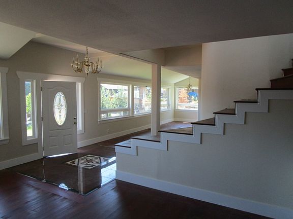 5th image of 7482 Salmonberry Creek Ln SE