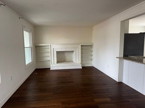 2nd image of 130 Wilkins Dr