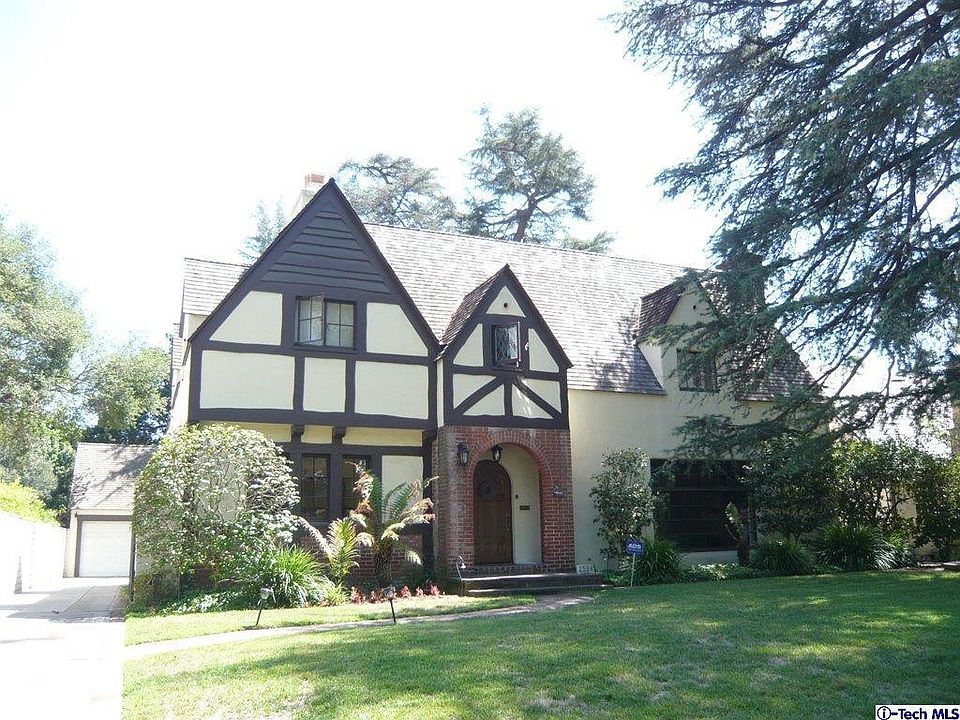 1st image of 2126 Melville Dr