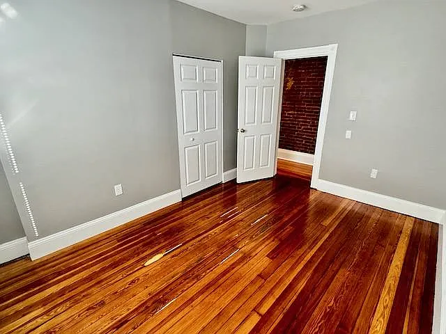 33 Adamson St — Photo 9
