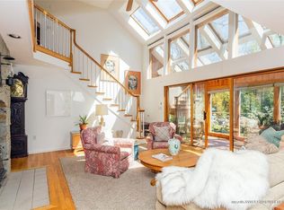 156 Chestnut St, Camden, ME 04843