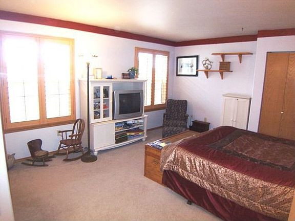 Huge Master Bedroom