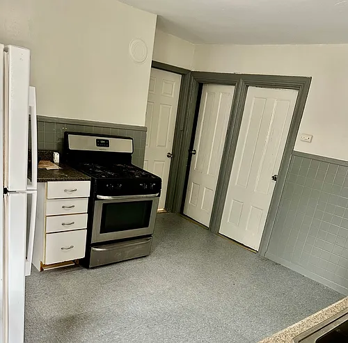 250 Orms St #2 Photo 1
