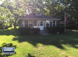 25023 S Center St, Channahon, IL 60410