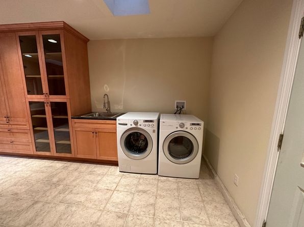 307 Belgatos Ln, Los Gatos, CA 95032