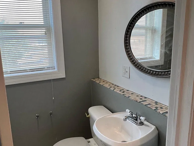 1139 N Spaulding Ave #3A — Photo 6