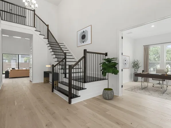 14302 Blooming Meadow Dr, Leander, TX 78641