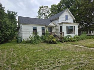 223 3rd Ave SE, Cresco, IA 52136
