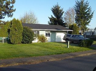 785 N 5th St, Aumsville, OR 97325
