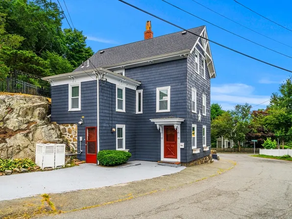 53 Sewall St, Marblehead, MA 01945