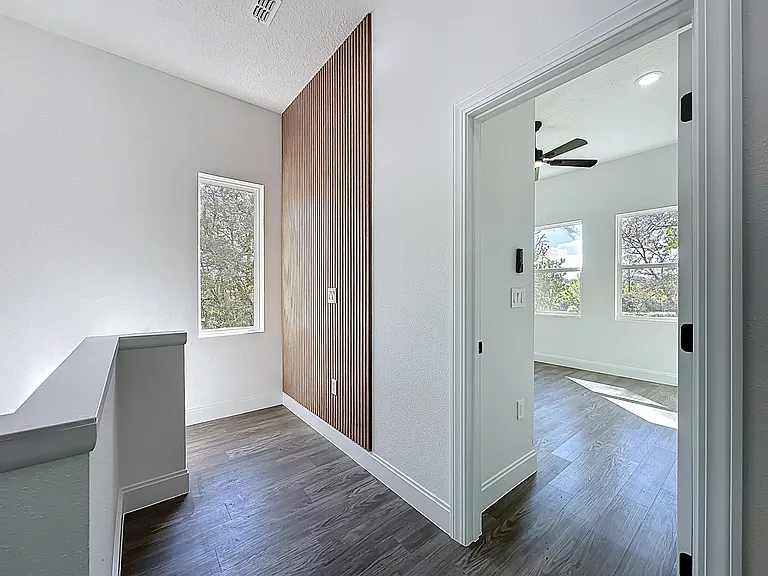 2121 Broad Water Dr — Photo 25
