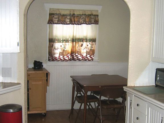 5th image of 6808 S Alder St