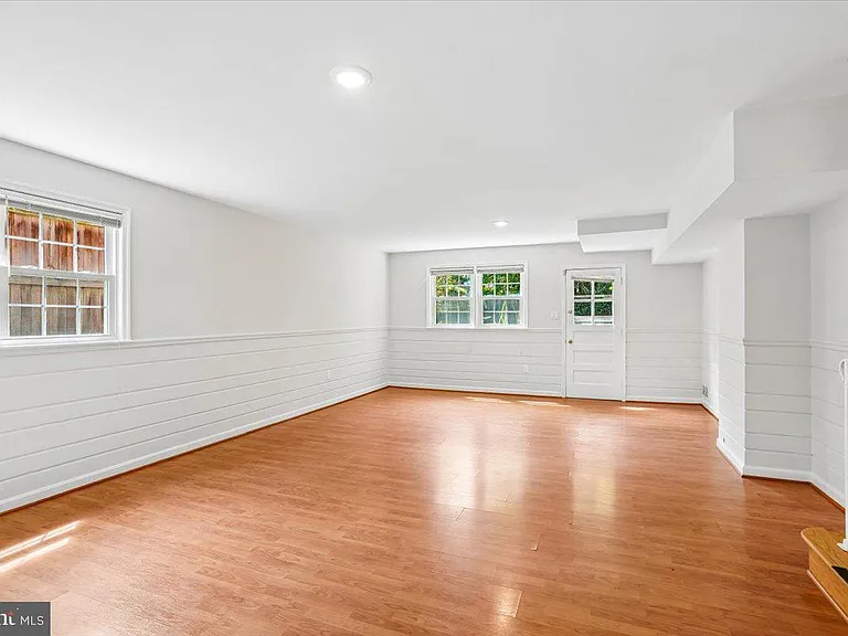 5006 Benton Ave — Photo 15