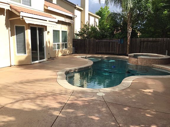 4th image of 1757 Magenta Dr