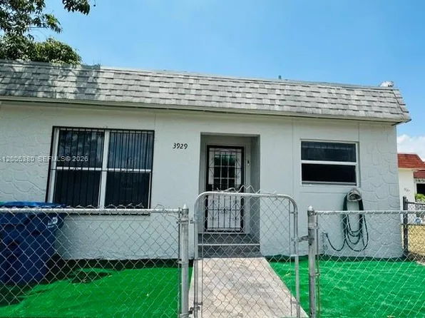 3929 NW 207th Ln, Miami Gardens, FL 33055