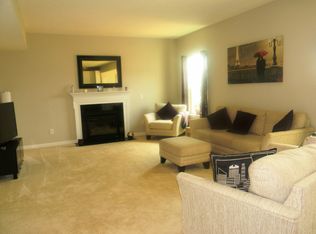 1748 Stone Crossing St NE, Canton, OH 44721