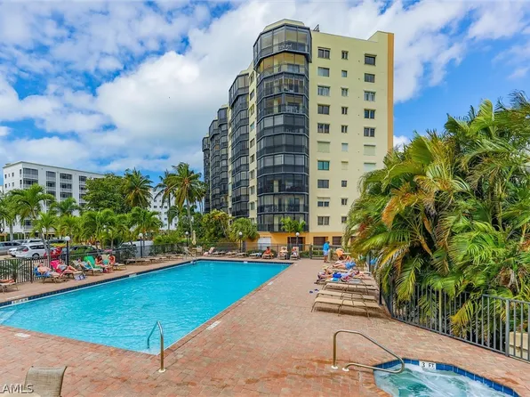 4263 Bay Beach Ln APT 111, Fort Myers Beach, FL 33931