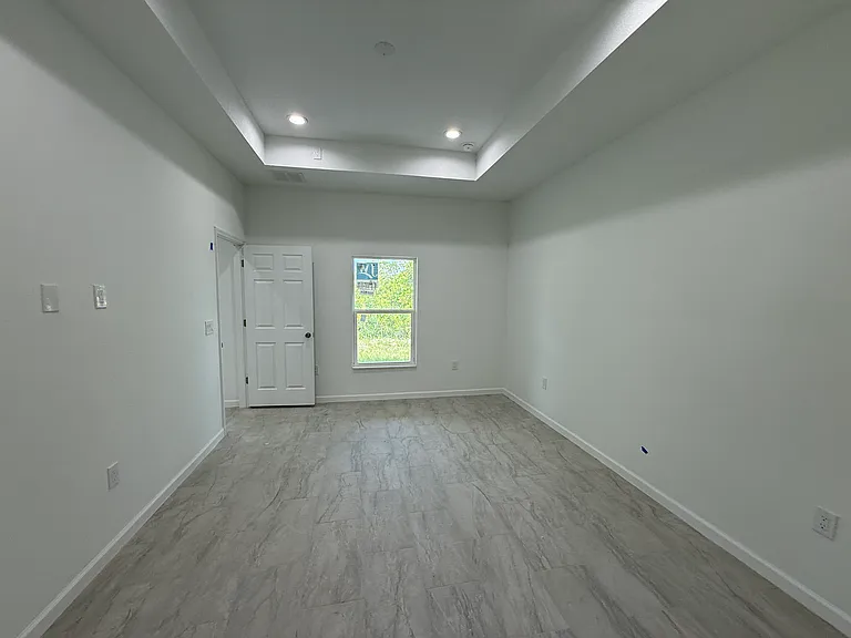 1180 Comfort Ln — Photo 9