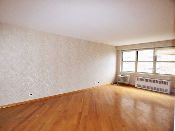 2nd image of 2475 W 16th St APT 3J