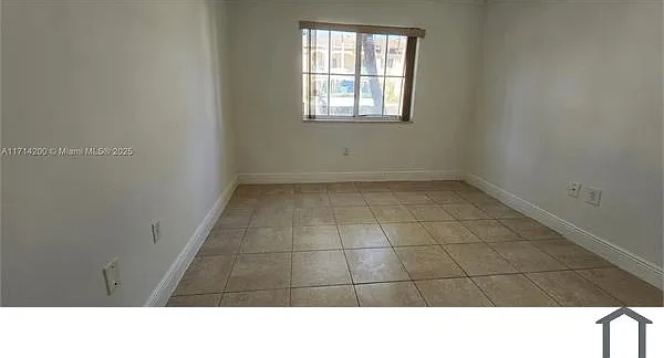 1250 SE 31st Ct #101 — Photo 13
