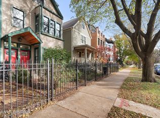 1454 W Melrose St, Chicago, IL 60657