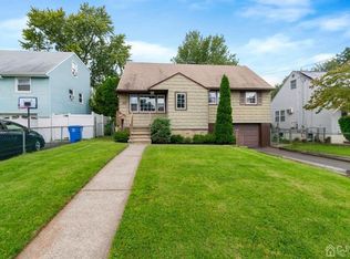 157 Ethel St, Metuchen, NJ 08840