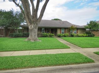 901 Roaring Springs Dr, Allen, TX 75002