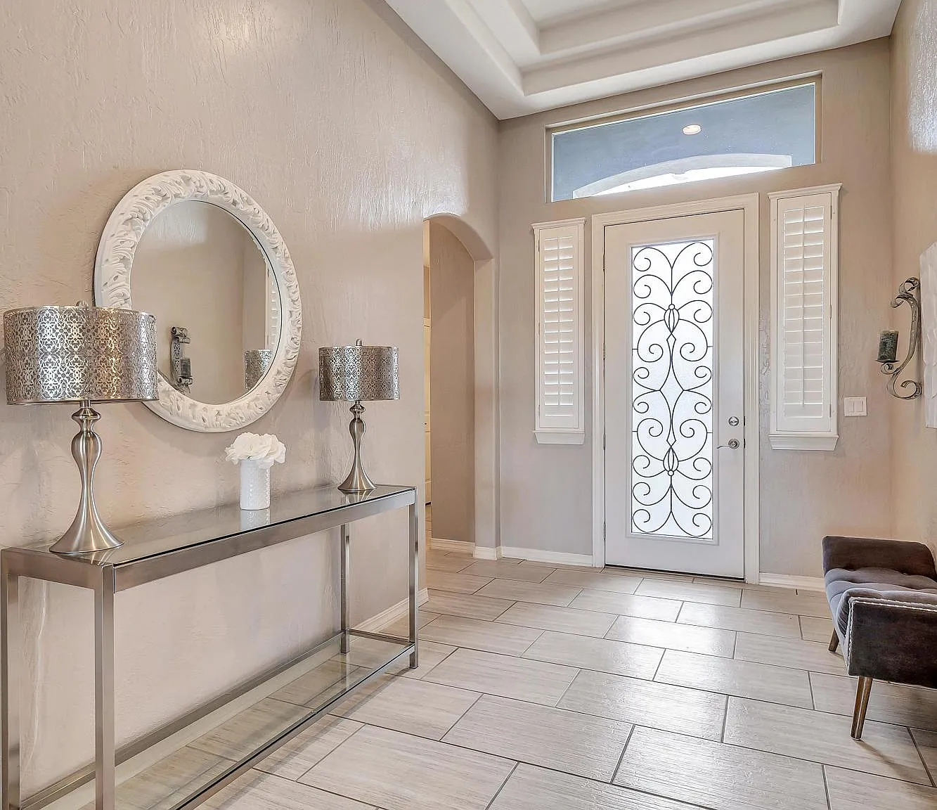 4 bed, 2.0 bath, 2027 sqft, $2,200 — Photo 2