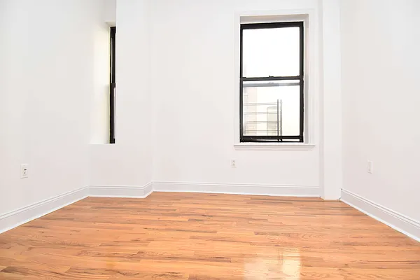 Rented by Bold New York | media 11