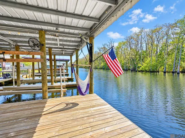 23328 Chene Blanc Ln, Maurepas, LA 70449