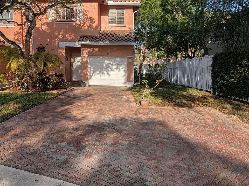 1st image of 4091 NW 91st Terrace