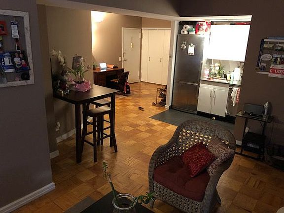 3rd image of 201 E 69th St APT 5Z