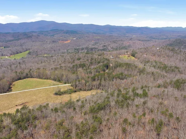 4034 Piedmont Mountain Rd, Clarkesville, GA 30523