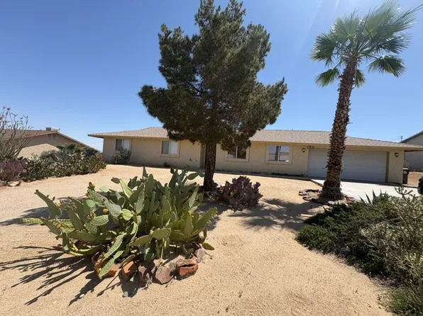 7049 Ivanpah Ave, Twentynine Palms, CA 92277