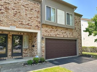 397 Fenway Rd, Columbus, OH 43214