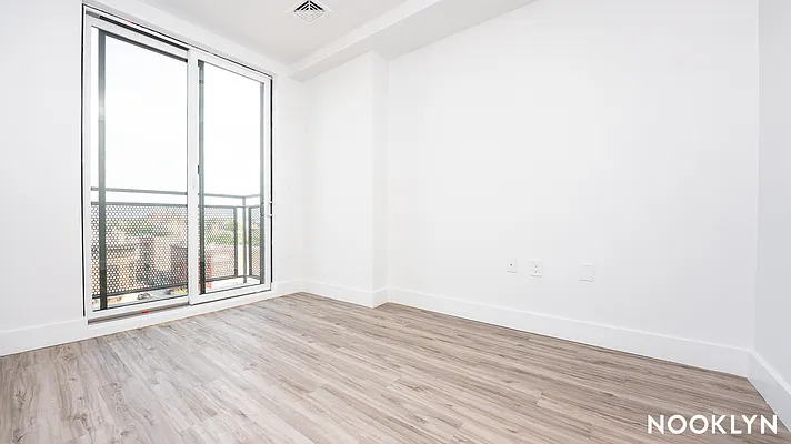 Rented by Nooklyn NYC LLC | media 30