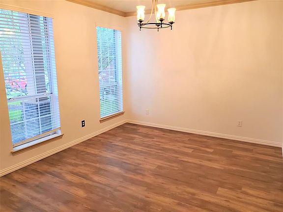 5th image of 5411 Jay Thrush Dr