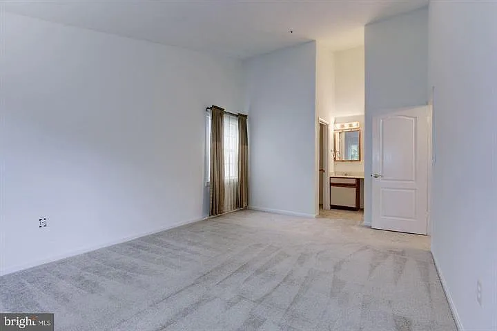8381 Montgomery Run Rd #K — Photo 9