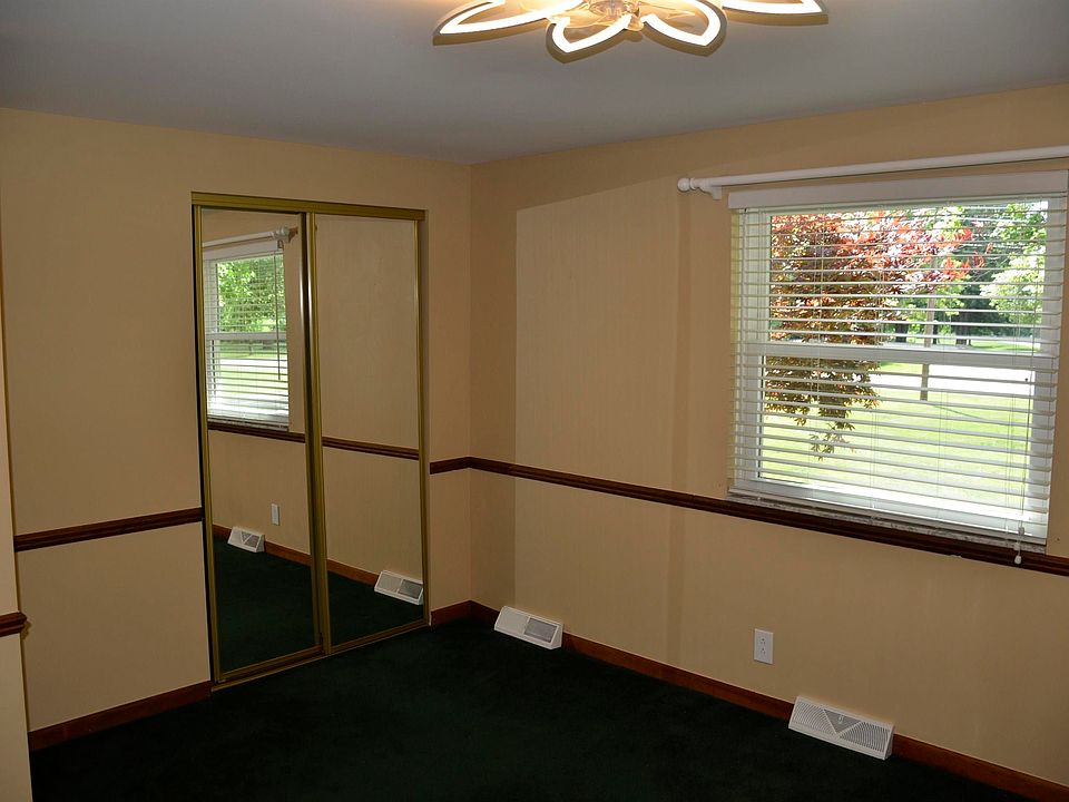 50400 Fairchild Rd, photo 28