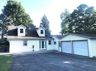 46158 Riffle Rd, Rogers, OH 44455