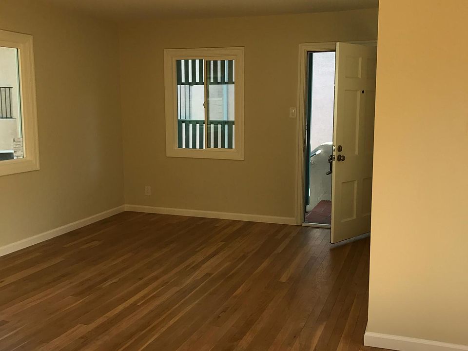 1st image of 1449 El Camino Real #5
