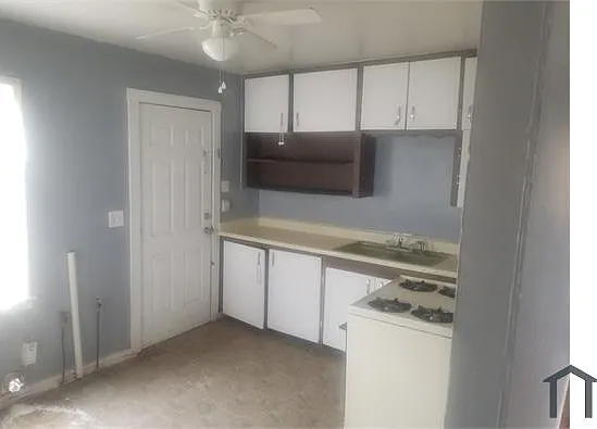 2 bed, $1,050 — Photo 4