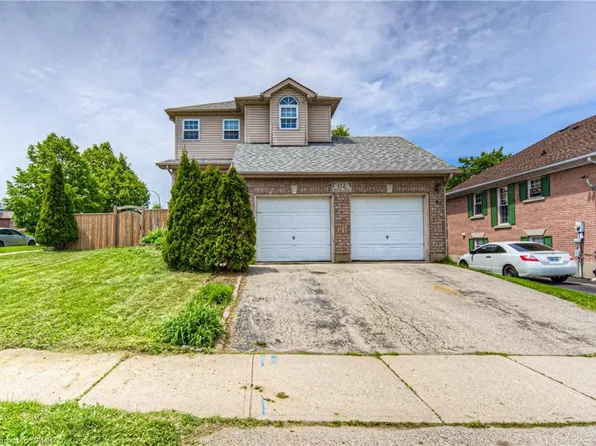 112 Milfoil Cres, Kitchener, ON N2E 3L3