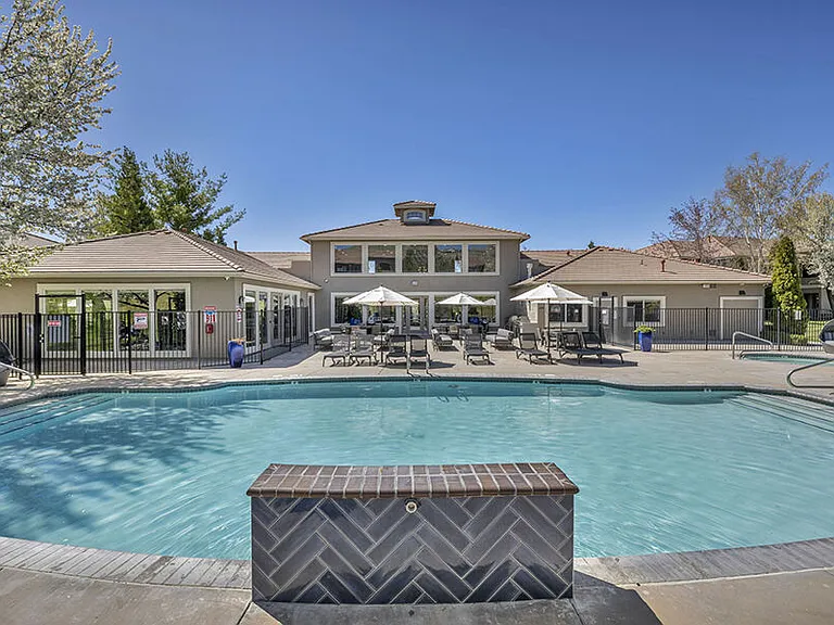 The Villas at D'Andrea Apartment Homes — Photo 20