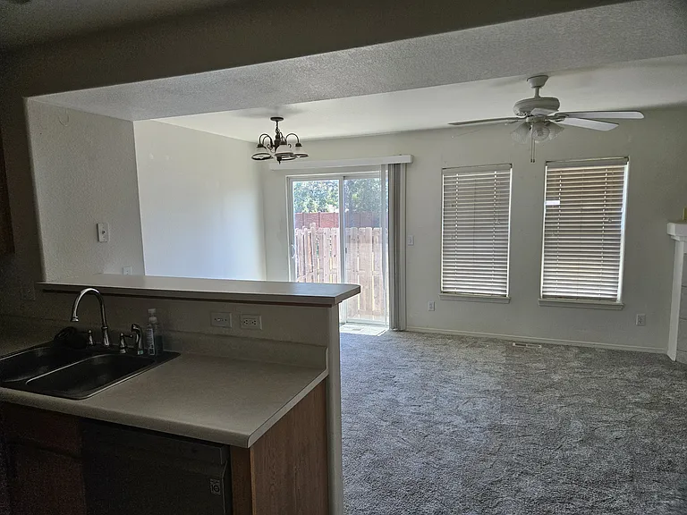 5311 Sunshade Point — Photo 17