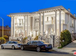 2229 Summitridge Dr, Beverly Hills, CA 90210