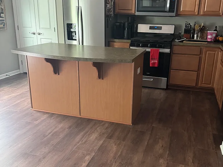 18 Tavern Ln — Photo 4