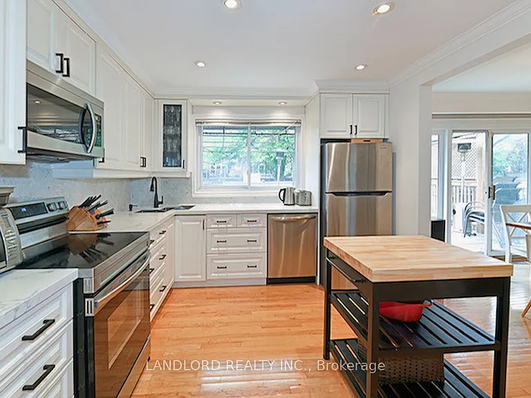 88 Carmichael Ave — Photo 3