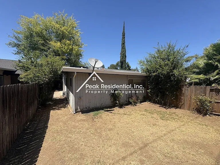 10926 Scotsman Way — Photo 17